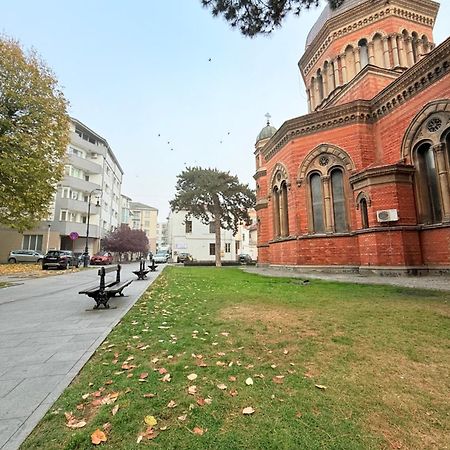 Aman 20 Apartment Craiova Exterior photo