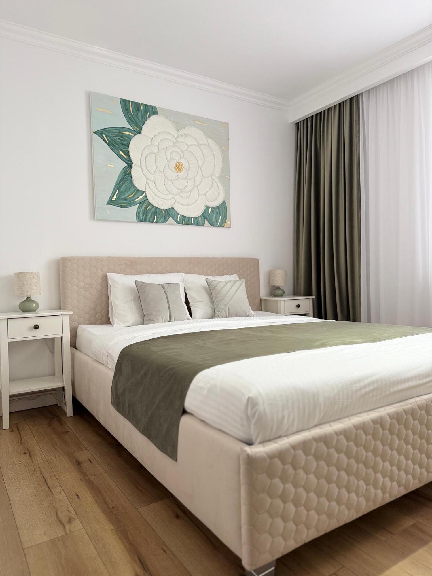 Aman 20 Apartment Craiova Exterior photo